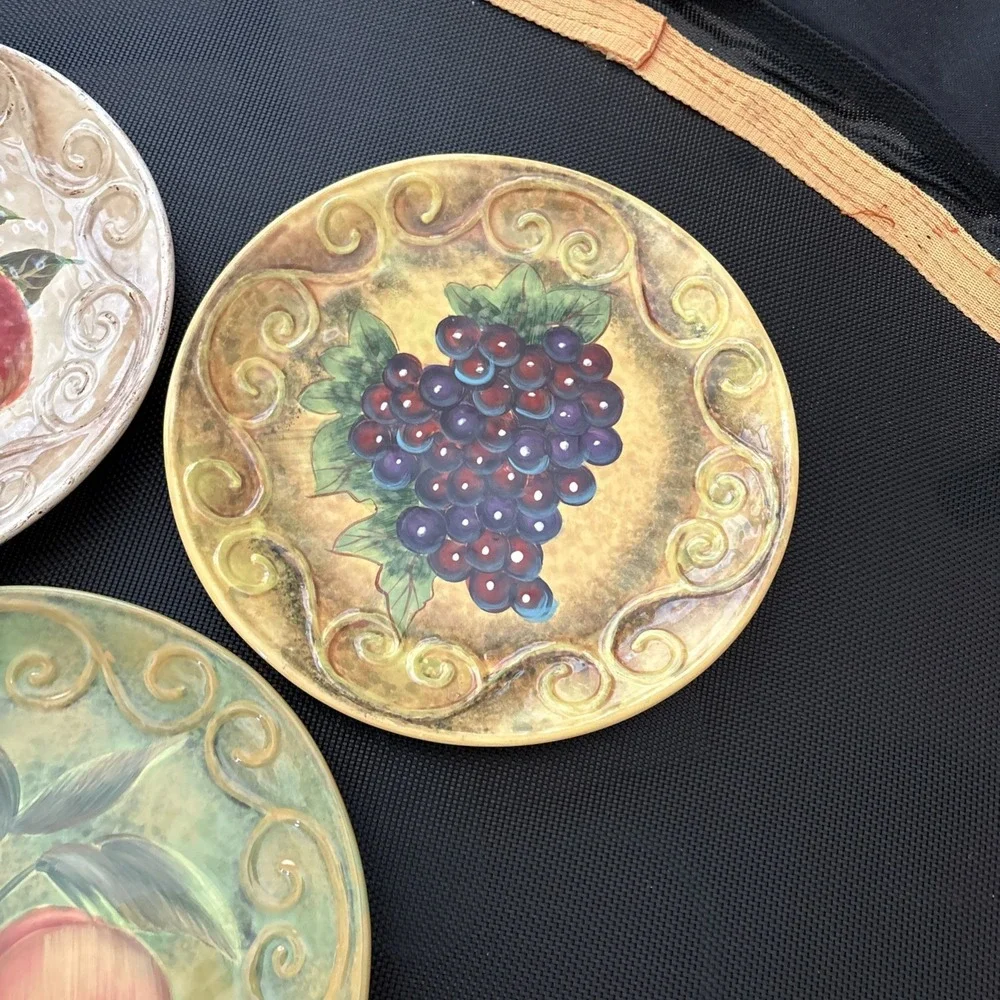 Certified International Susan Winget Fruit Salad Dessert Plates 8.75